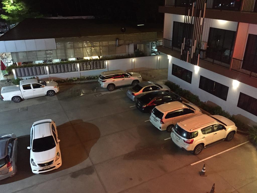 The Lephant Hotel Surat Thani Buitenkant foto
