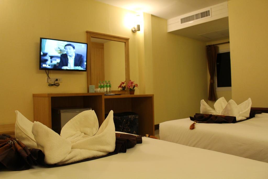 The Lephant Hotel Surat Thani Buitenkant foto