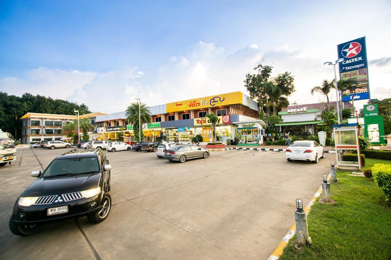 The Lephant Hotel Surat Thani Buitenkant foto